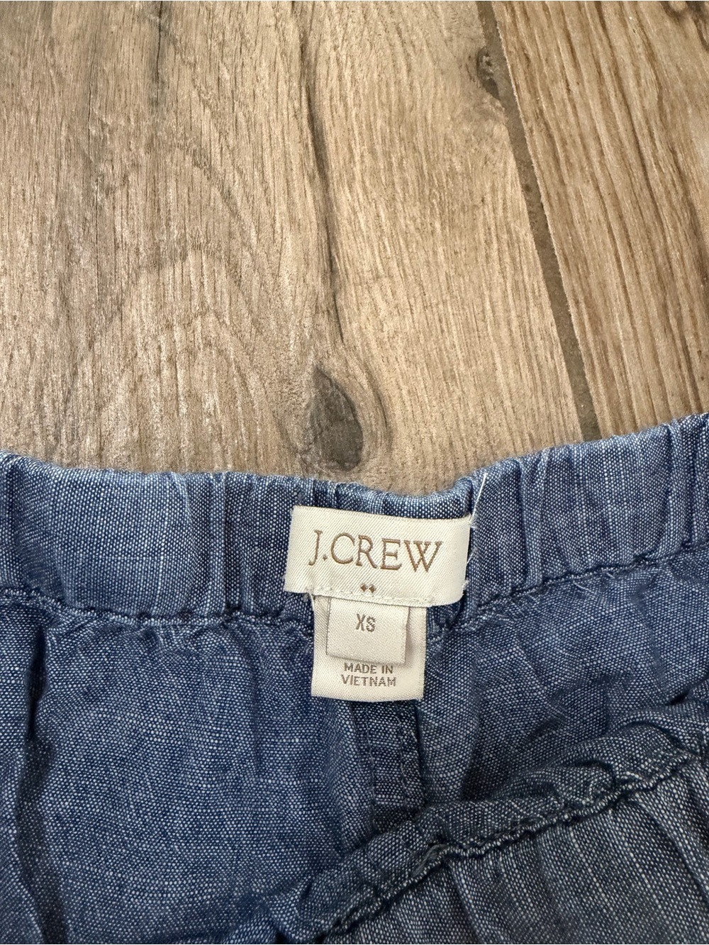 J. Crew Light Blue Denim Drawstring Women’s Shorts - Picture 4 of 4